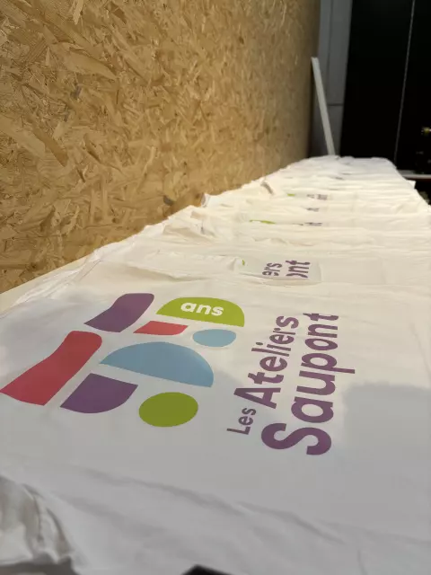 Réalisation textile personnalisée par Infopixel à Bertrix